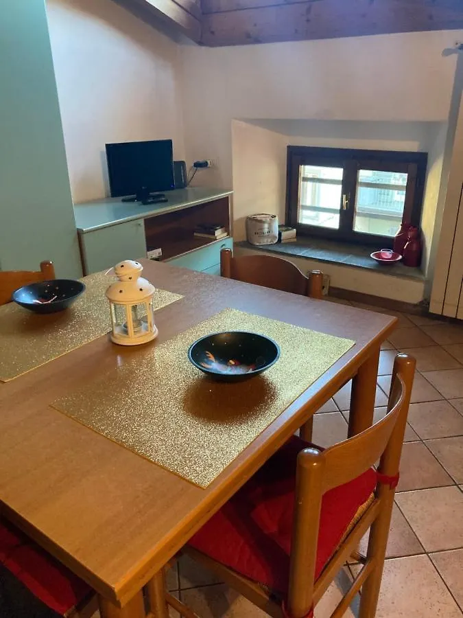 Apartment Ferienwohnung La Casa Rustica Di Ale E Becky Bergamo